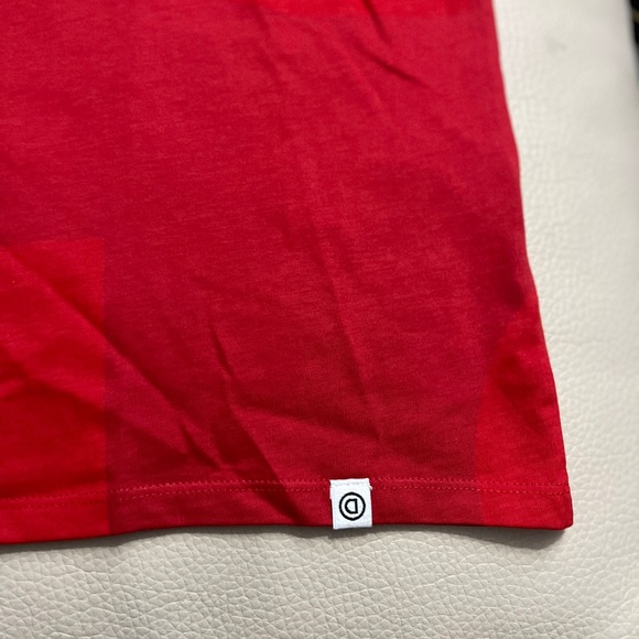 Desigual Adult Short Sleeve T Shirt “New York” - Made in Portugal-Men L/Women XL - Picture 4 of 9